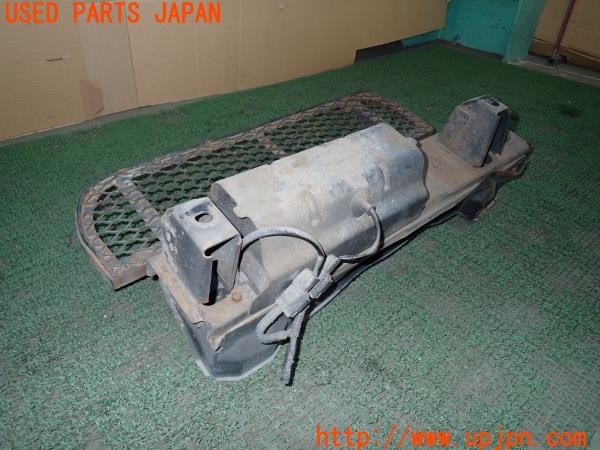 3UPJ=35060025]デリカ スペースギア シャモニー(PD6W)後期 純正加工 左リアサイドステップ 電動オートステップ 中古_m2