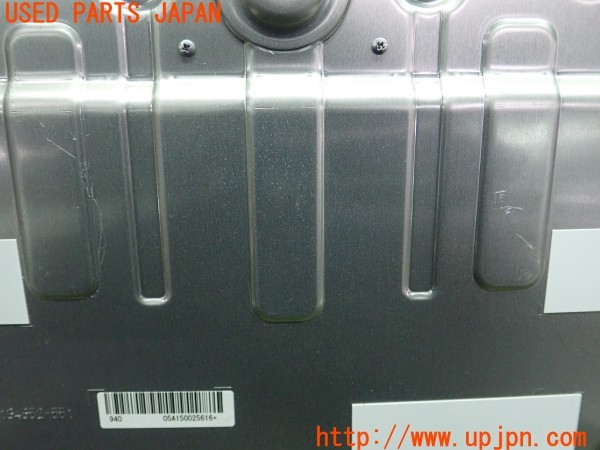 3UPJ=35070559]ヴェルファイア ハイブリッド(AYH30W)純正 08540-00420-B0 134001-94000131 フリップダウンモニター 中古_m4