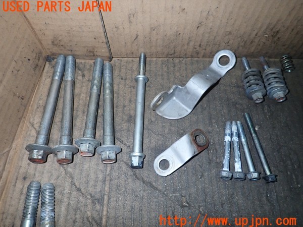 3UPJ=35090720]ステップワゴン G スマートスタイルエディション(RK1)ネジ・ナット・ステー類 セット ジャンク_m1