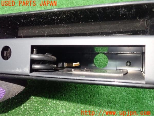 3UPJ=35120652]ルノー カングー ゼン(KWH5F1)後期 小物入れ ETCビルトイン用 USB-A付き 1DIN 中古_m4