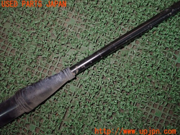 3UPJ=35140702]レクサス ES300h(AXZH10)純正 リアパフォーマンスダンパー 中古_m4