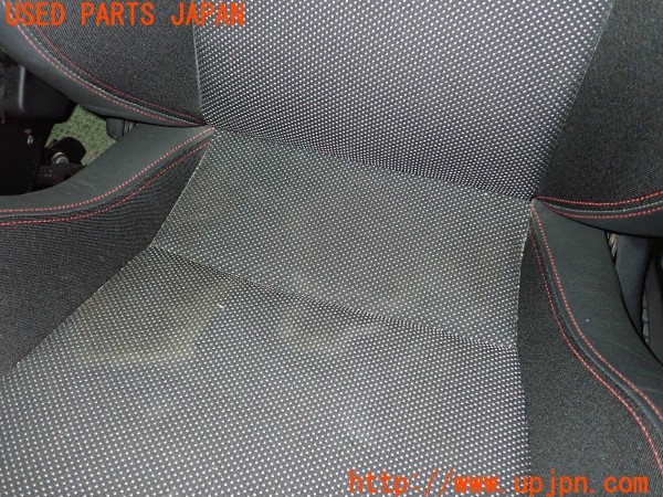 3UPJ=35210609]ルノー メガーヌR.S.(ルノー・スポール)(DZF4R)純正 RECARO レカロ シートセット 運転席 助手席 レール付き 中古_m2