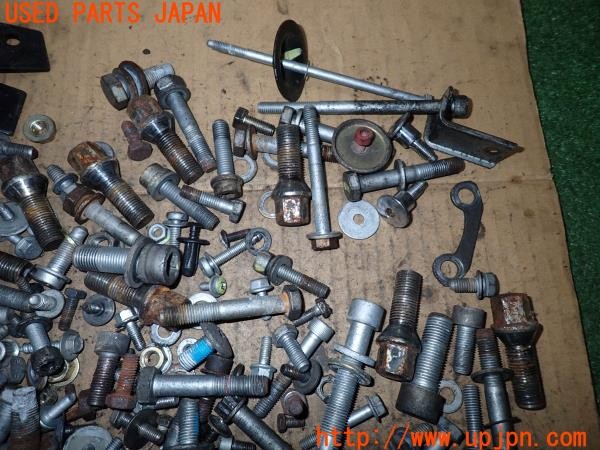 3UPJ=35300720]マセラティ クアトロポルテ(MQP M139)ネジ・ナット・ステー類 セット ジャンク_m1