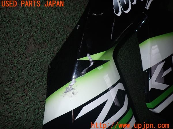 3UPJ=35360008]カワサキ ニンジャ ZX-10R(ZXT00D)純正 サイドカウル右 ジャンク_m2