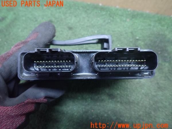 3UPJ=35360118]カワサキ ニンジャ ZX-10R(ZXT00D)純正 21175-0093 エンジンコンピューター ECU 中古_m3