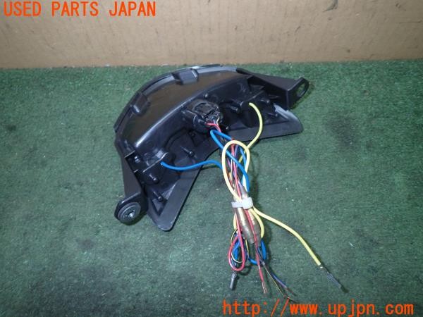 3UPJ=35360508]カワサキ ニンジャ ZX-10R(ZXT00D)社外 テールランプ 中古_m2