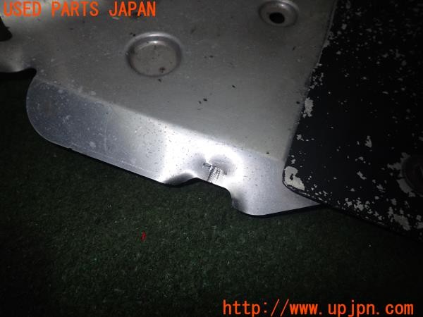 3UPJ=35360562]カワサキ ニンジャ ZX-10R(ZXT00D)純正 遮熱板 自作ブラケット付き 中古_m3