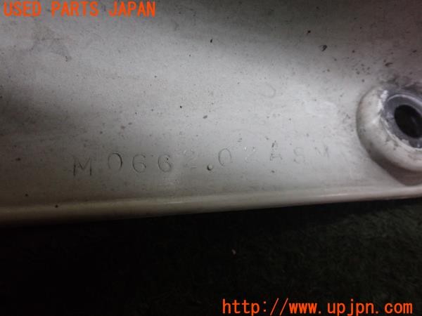 3UPJ=35370049]Buell(ビューエル)FIREBOLT XB9R(2003年)純正 M0662.02A8M フロントフェンダー 中古_m4