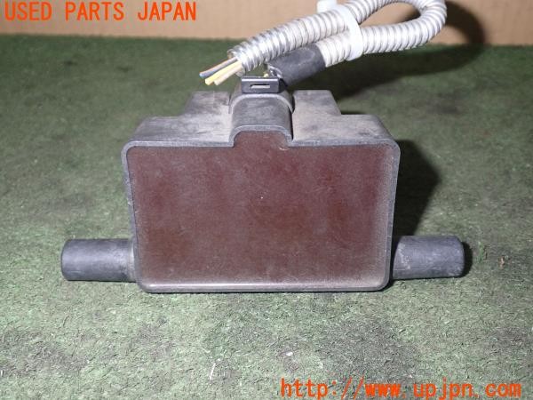 3UPJ=35370115]Buell(ビューエル)FIREBOLT XB9R(2003年)純正 Y0300.02A8 イグニッションコイル 中古_m2