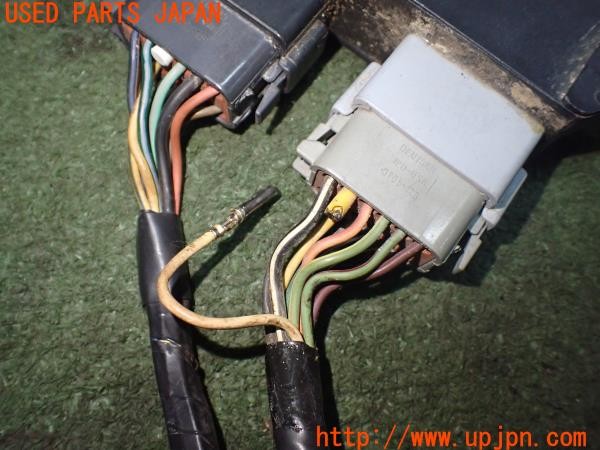 3UPJ=35370118]Buell(ビューエル)FIREBOLT XB9R(2003年)純正 N0326.02A8 エンジンコンピューター① ECU 中古_m2