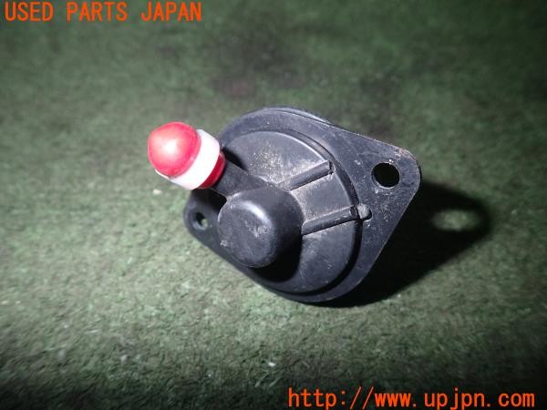 3UPJ=35370130]Buell(ビューエル)FIREBOLT XB9R(2003年)純正 P0115 02A8 フューエルセルベント 中古_m0