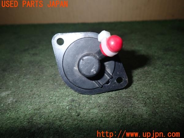 3UPJ=35370130]Buell(ビューエル)FIREBOLT XB9R(2003年)純正 P0115 02A8 フューエルセルベント 中古_m3