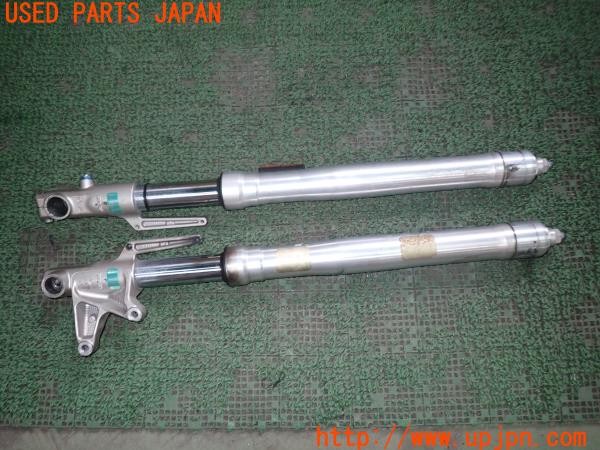 3UPJ=35370155]Buell(ビューエル)FIREBOLT XB9R(2003年)純正 J0121.02A8 J0122.02A8 フロントフォーク 中古_m1