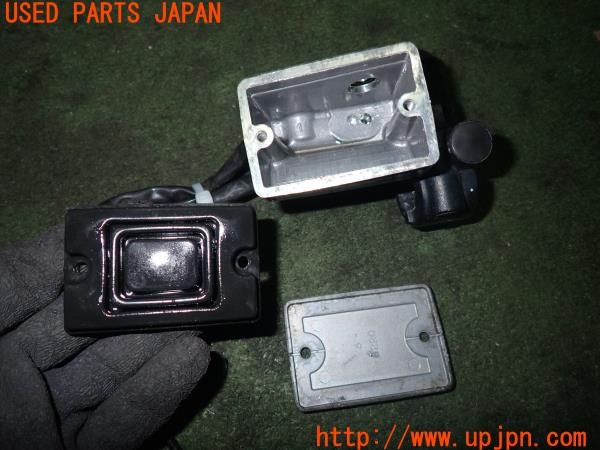3UPJ=35370202]Buell(ビューエル)FIREBOLT XB9R(2003年)純正 フロントブレーキマスター ブレーキレバーホルダー 中古_m3