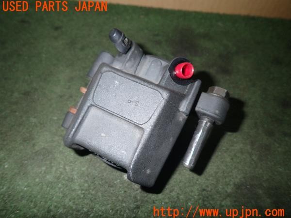3UPJ=35370421]Buell(ビューエル)FIREBOLT XB9R(2003年)純正 NISSIN リアキャリパー 中古_m1