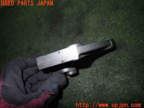 3UPJ=35370555]Buell(ビューエル)FIREBOLT XB9R(2003年)純正 NISSIN リアキャリパーサポート 中古_m3