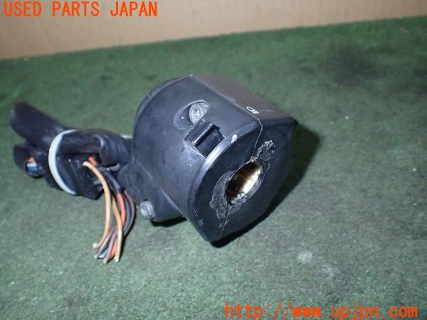 3UPJ=35370581]Buell(ビューエル)FIREBOLT XB9R(2003年)純正 ハンドルスイッチ左 中古_m2