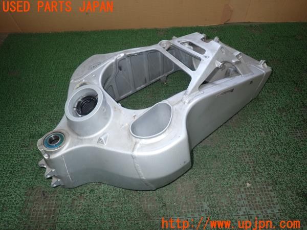 3UPJ=35370700]Buell(ビューエル)FIREBOLT XB9R(2003年)純正 フレーム 車体 燃料タンク 【書類無】 中古_m0