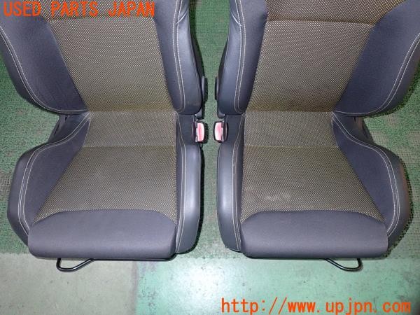 3UPJ=35490609]ルノー メガーヌ R.S.(ルノー・スポール)(DZF4R)純正 RECARO レカロ シートセット 運転席 助手席 セミバケット 中古_m1