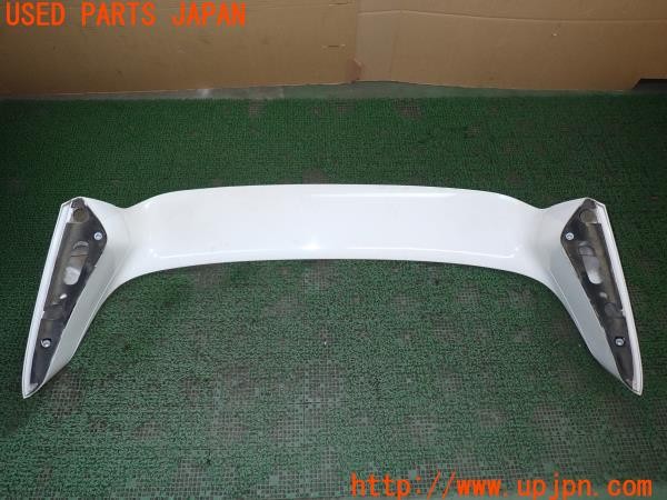 3UPJ=35550057]セリカ GT-FOUR(ST205)後期 純正 リアスポイラー カストロールカラー デカール・ステッカー貼り付け 中古_m3