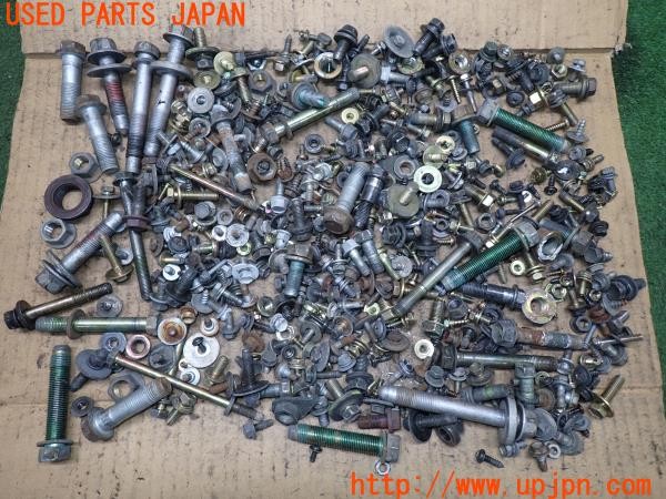 3UPJ=35550720]セリカ GT-FOUR(ST205)後期 ネジ・ナット・ステー類 セット ジャンク_m0