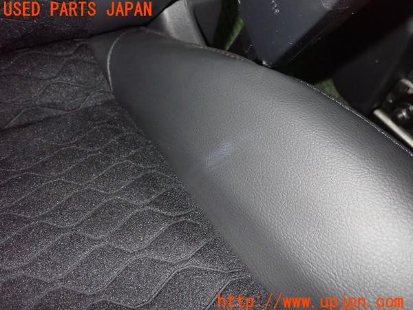 3UPJ=35610609]日産リーフ XVセレクション 90周年記念車(ZE1)純正 シートセット 運転席 助手席 シートヒーター付 手動 コンビシート 中古_m3