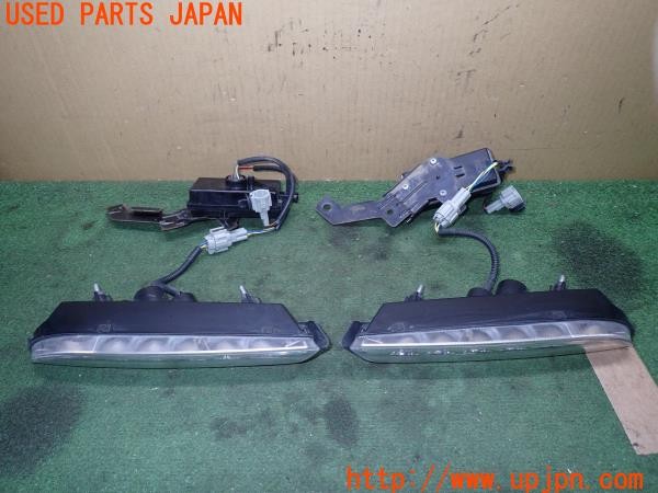 3UPJ=35640590]ジューク ニスモ(NF15)前期 純正 STANLEY スタンレー W1512R W1512L デイライト 中古_m0