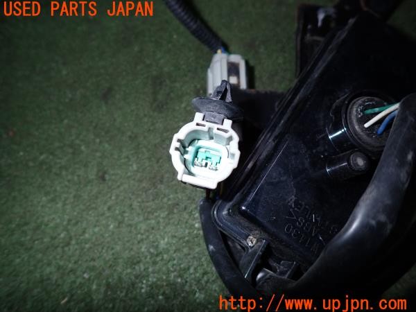 3UPJ=35640590]ジューク ニスモ(NF15)前期 純正 STANLEY スタンレー W1512R W1512L デイライト 中古_m3