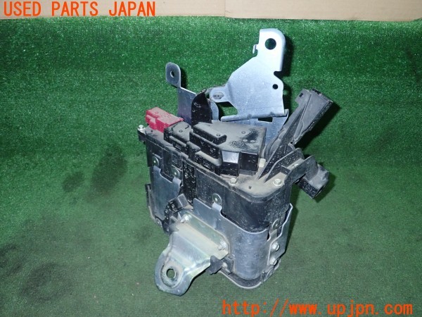 3UPJ=35650580]ロードスター RF VS(NDERC)前期 純正 キャパシター バッテリー コンデンサー 蓄電池 中古_m1