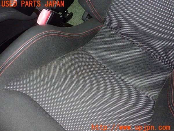 3UPJ=35710609]ルノー メガーヌR.S.(ルノー・スポール)(DZF4R)純正 RECARO レカロ シートセット 運転席 助手席 レール付き 中古_m2