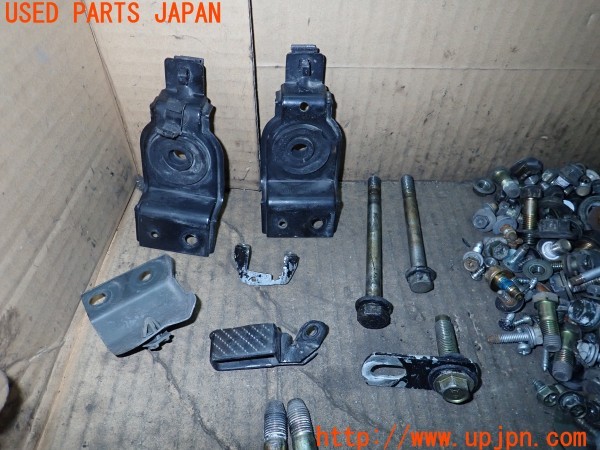 3UPJ=35850720]フェアレディZ バージョンS 2by2 Tバールーフ(GZ32)前期 ネジ・ナット・ステー類 セット ジャンク_m1