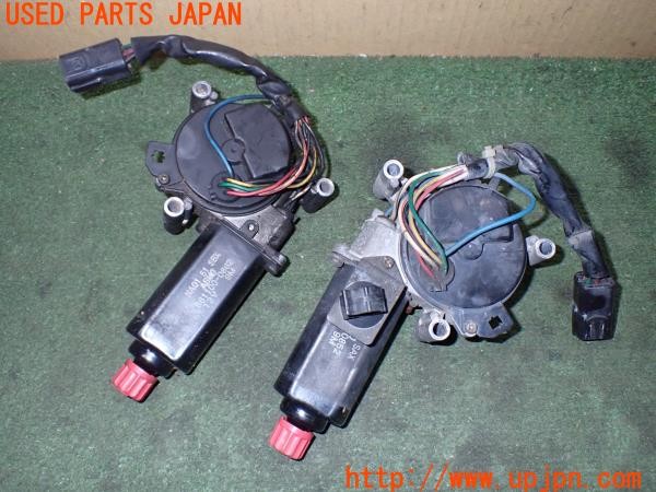 3UPJ=36010566]ロードスター Sスペシャル(NA6CE)後期 純正 NA01 51 SAX NA01 51 SBX リトラクタブル モーター ヘッドライト 中古_m2