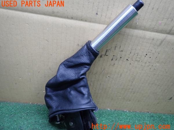 3UPJ=36010626]ロードスター Sスペシャル(NA6CE)後期 社外 サイドブレーキレバー ブーツ ハンドル メッキ 中古_m2
