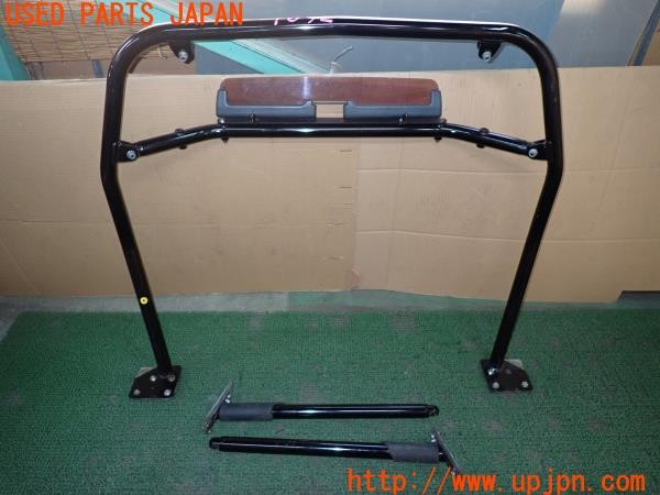 3UPJ=36010715]ロードスター Sスペシャル(NA6CE)後期 OKUYAMA? オクヤマ? ロールバー 4点式 社外 ウインドディフレクター付き 中古_m0