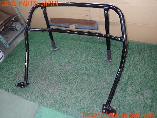 3UPJ=36010715]ロードスター Sスペシャル(NA6CE)後期 OKUYAMA? オクヤマ? ロールバー 4点式 社外 ウインドディフレクター付き 中古_m1