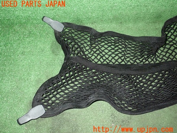 3UPJ=36020634]アウディ A5 スポーツバック(F5CVKL)純正 8W0 861 869 9B9 ラゲッジネット 中古_m1