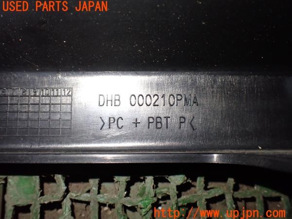 3UPJ=36090014]ランドローバー レンジローバー 4.6HSE(LP60D P38A)後期 ディスカバリー(L318)純正 DHB 000210PMA フロントグリル② 中古_m4