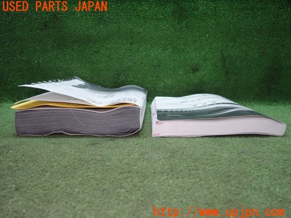 3UPJ=36110802]C-HR(ZYX10)取扱説明書 取説 車両マニュアル 中古_m4