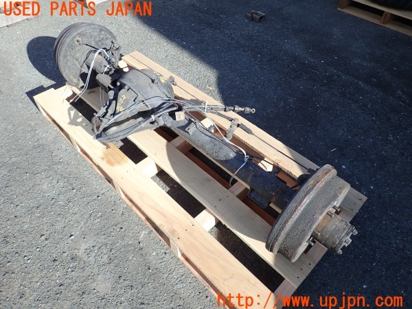 3UPJ=36220306]ランドクルーザー60 バン XV ハイルーフ(HJ61V(改))後期 純正 リアデフホーシング デフロック 中古_m1