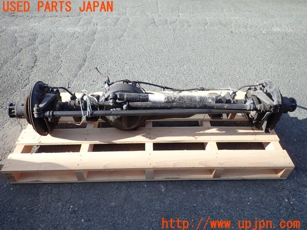 3UPJ=36220318]ランドクルーザー60 バン(HJ61V(改))後期 純正 フロントデフホーシング デフロック 社外 ステアリングダンパー付き 中古_m3