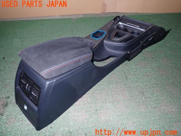 3UPJ=36300621]BMW アクティブハイブリッド3 Mスポーツ(3F30 F30)純正 センターコンソール M Performance アームレスト・シフトパネル 中古_m1