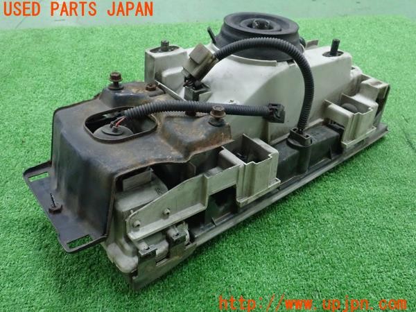3UPJ=36310050]セドリック ワゴン GL(WUY30)純正 右ヘッドライト 中古_m4