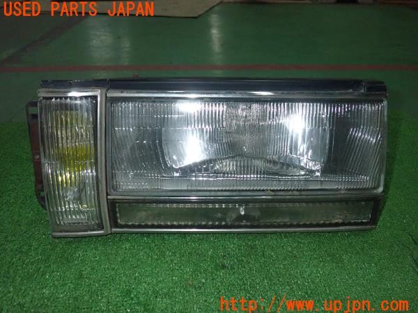 3UPJ=36310561]セドリック ワゴン GL(WUY30)純正 左ヘッドライト 中古_m0