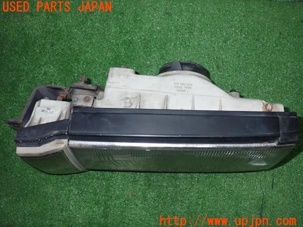 3UPJ=36310561]セドリック ワゴン GL(WUY30)純正 左ヘッドライト 中古_m1