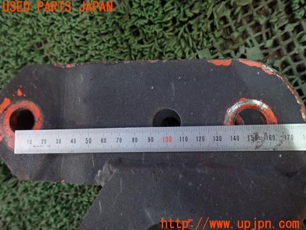 3UPJ=36360414]ランドクルーザー80(FZJ80G)後期 社外 リーディングダウンブラケット ピッチ約150mm リフトアップ 中古_m4