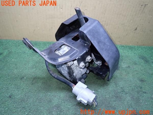 3UPJ=36360579]ランドクルーザー80(FZJ80G)後期 純正 88002-60030 クルーズコントロールアクチュエーター 中古_m1