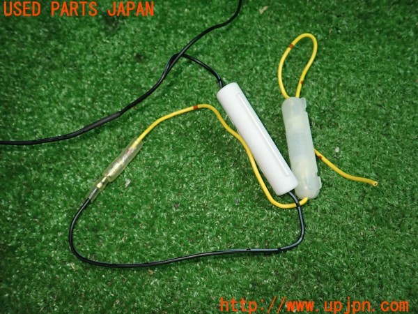 3UPJ=36450575]スカイライン ハイブリッド GT Type P(HV37)Yupiteru ユピテル SUPER CAT LASER Twin Receiver LS300? レーダー探知機 中古_m3