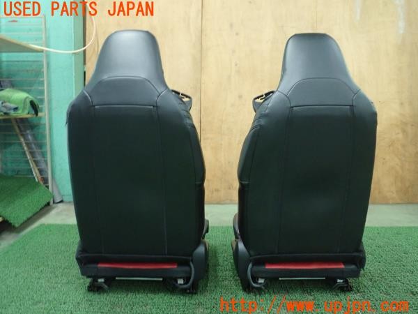 3UPJ=36560609]アバルト 124スパイダー(NF2EK)純正 シートセット BOSEヘッドレストスピーカー内臓 運転席 助手席 中古_m1