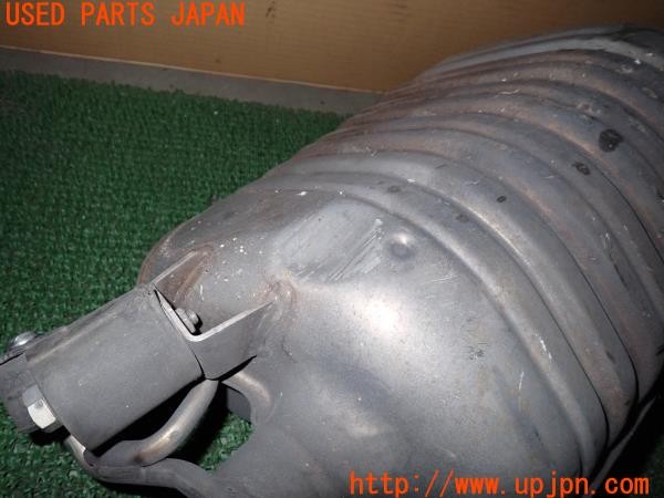 3UPJ=36620152]ベンツ CLS350 ブルーエフィシェンシーAMGスポーツパッケージ(218359 C218)前期 純正A2124910501 マフラー 3分割カット 中古_m3