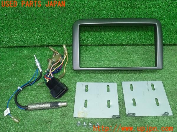 3UPJ=36670604]アルファロメオ 147 GTA セレスピード(937AXL)前期 社外 ナビ オーディオ取付キット 中古_m0